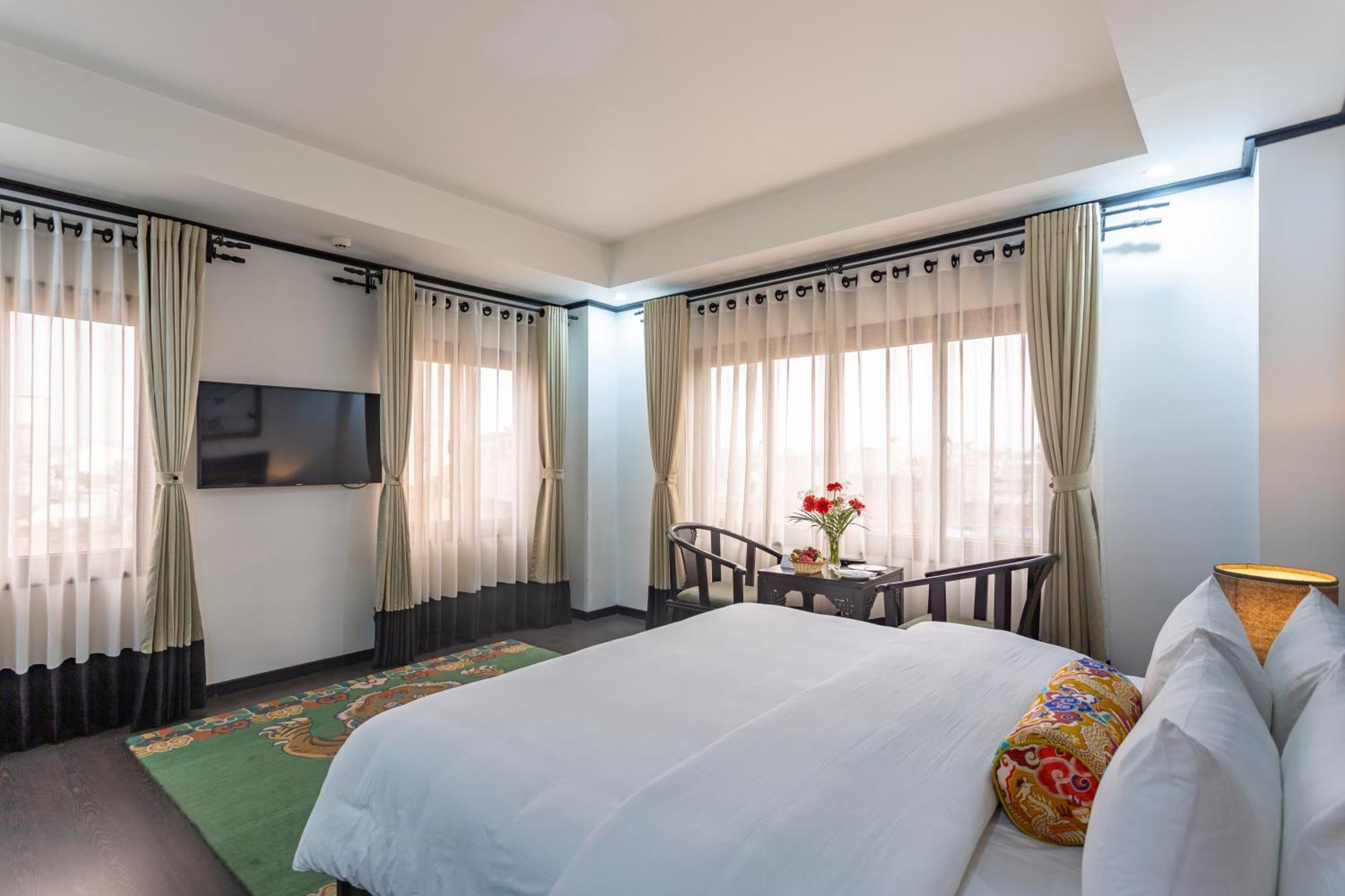 Hotel Lo Mustang Kathmandu Exterior photo