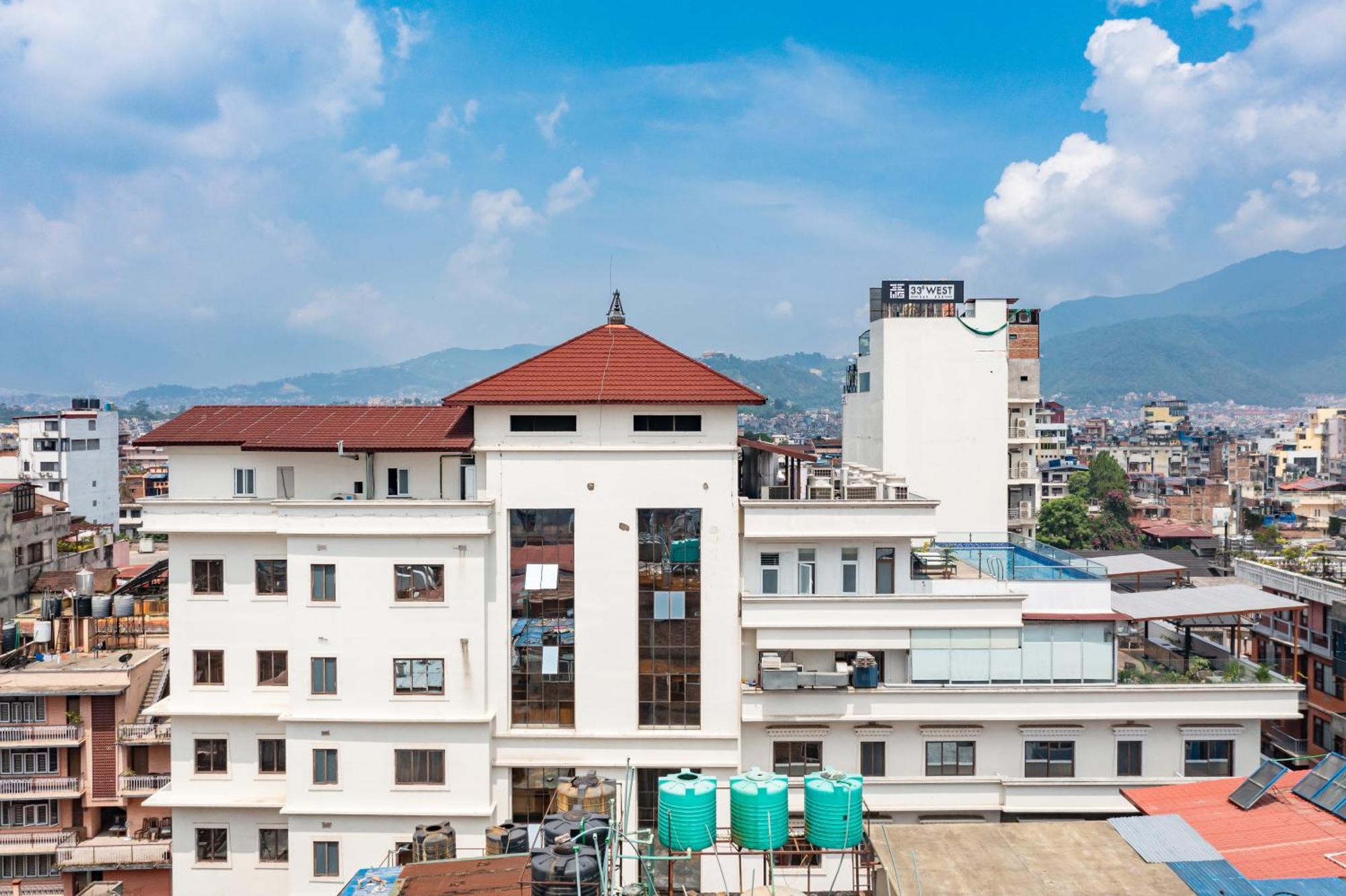 Hotel Lo Mustang Kathmandu Exterior photo