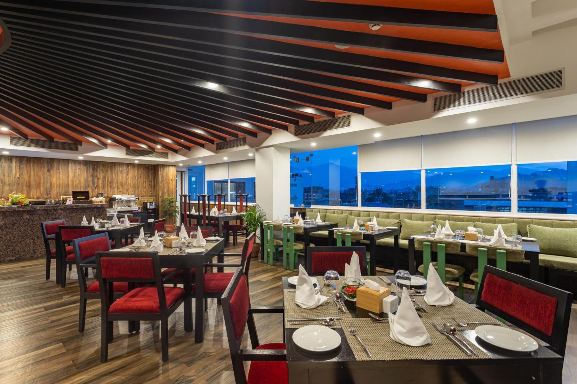 Hotel Lo Mustang Kathmandu Exterior photo