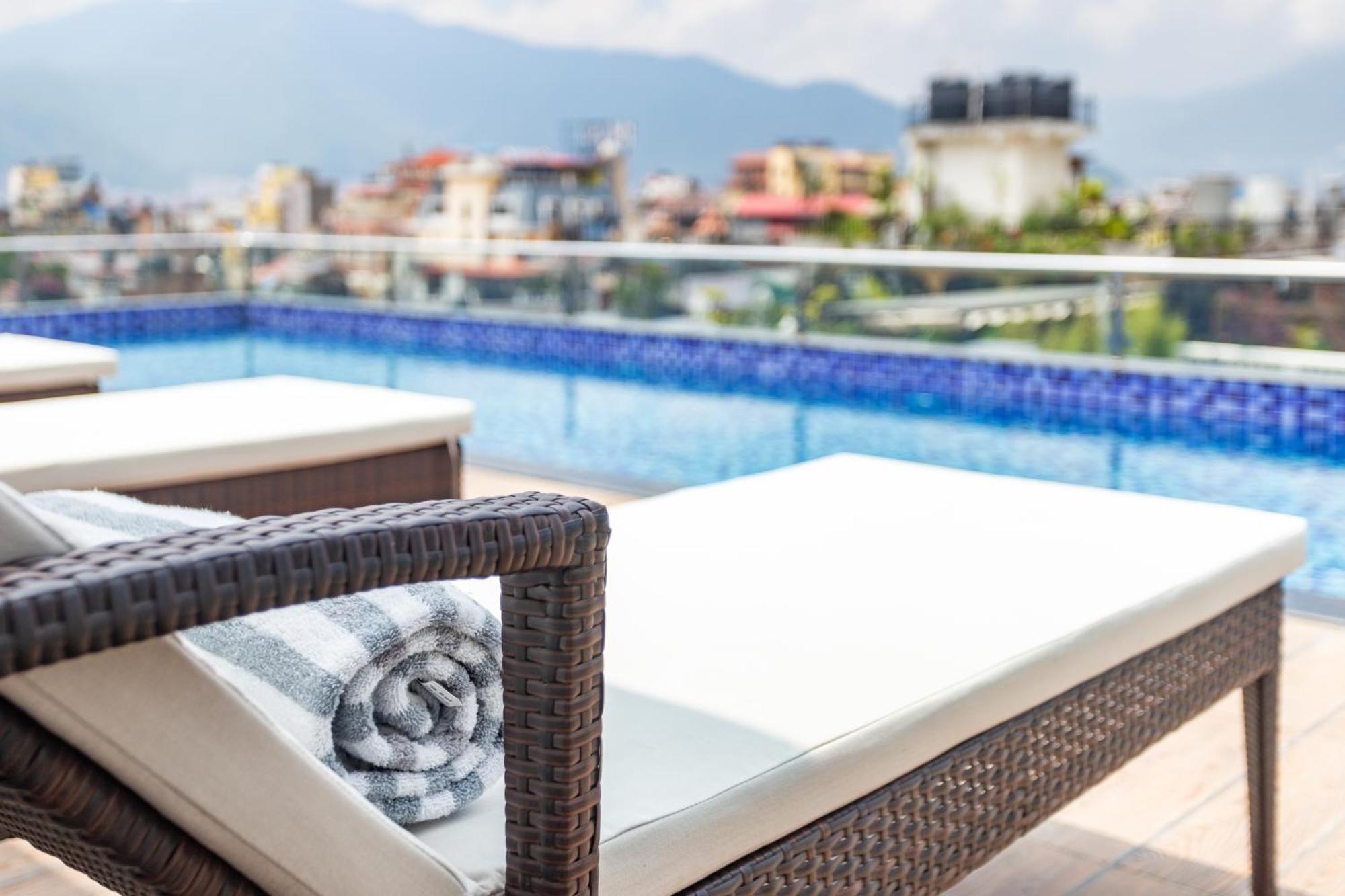 Hotel Lo Mustang Kathmandu Exterior photo